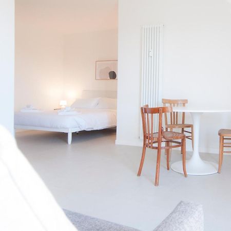 Zefiro - Saffi Design Apartments - Ambrogiohost โบโลญญา ภายนอก รูปภาพ