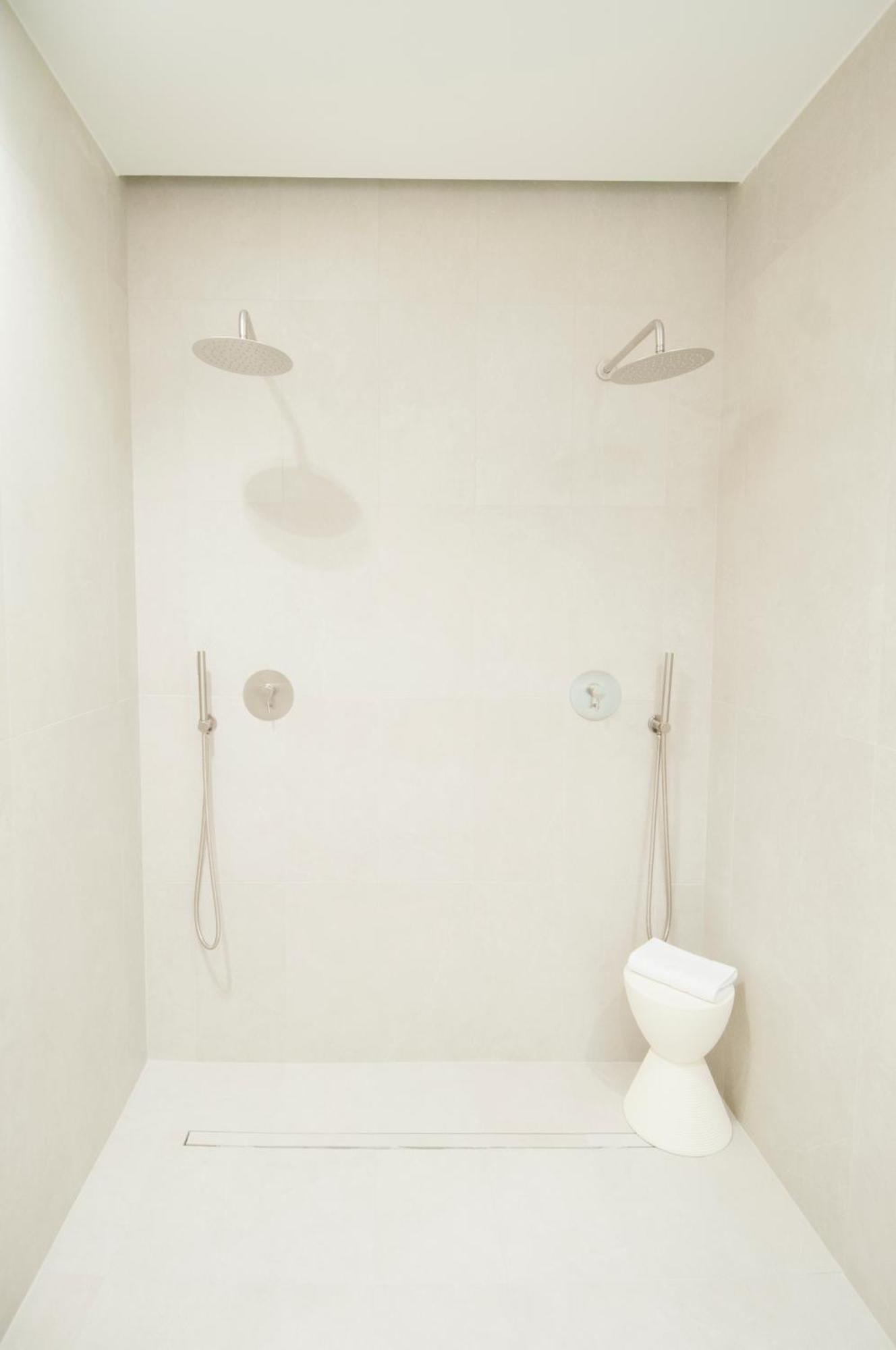 Zefiro - Saffi Design Apartments - Ambrogiohost โบโลญญา ภายนอก รูปภาพ